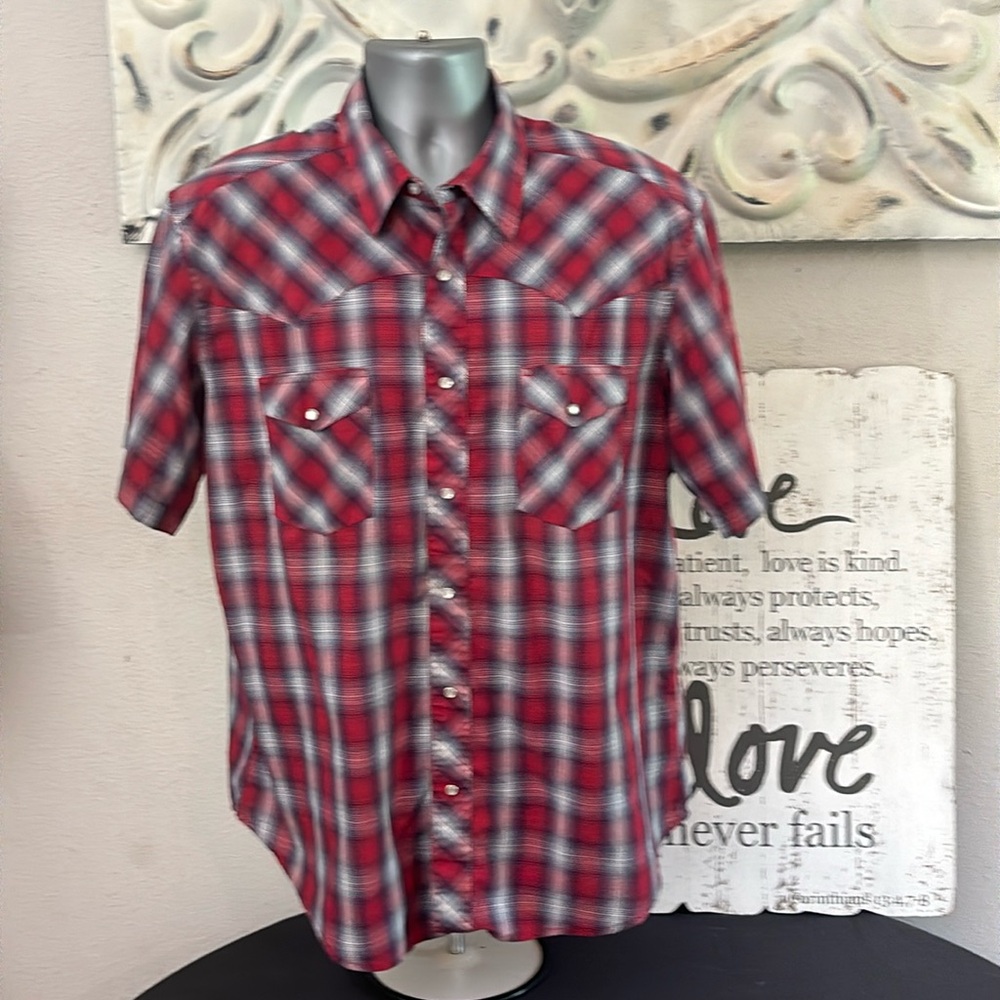 Wrangler Pearl snap shirt